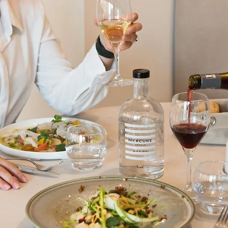 머큐어 센터 코메디 4*