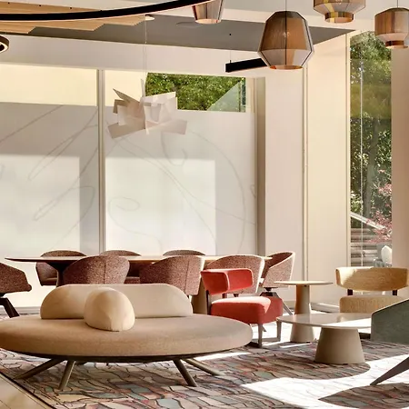 머큐어 센터 코메디