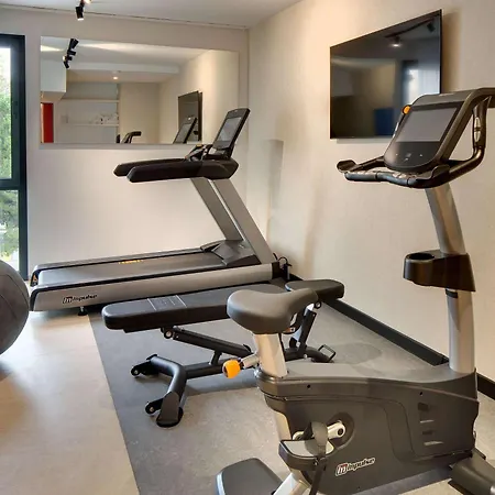 Mercure Centre Comédie 4*
