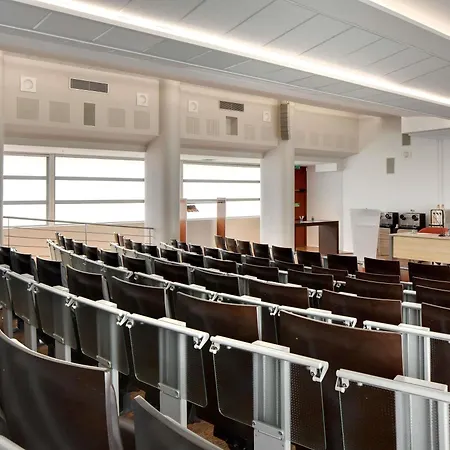 Mercure Centre Comedie Hotel 4*