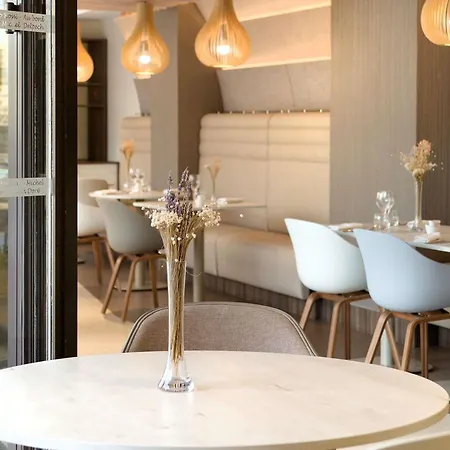 Mercure Centre Comédie Hotel 4*