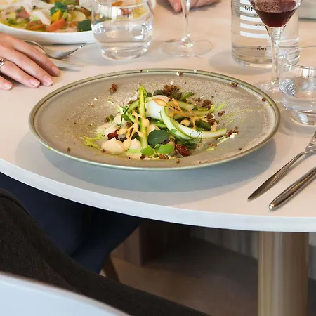 Mercure Centre Comédie Hotel