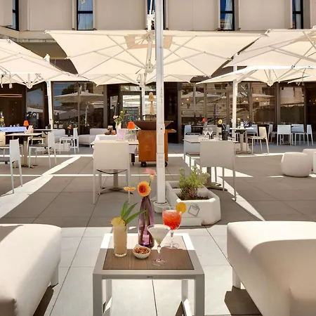 Mercure Centre Comedie 4*