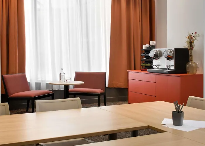 Szálloda Mercure Centre Comedie 4*