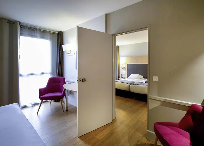 Mercure Centre Comedie 4*