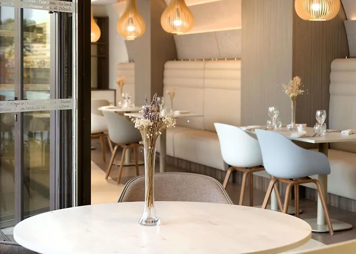 Szálloda Mercure Centre Comedie 4*